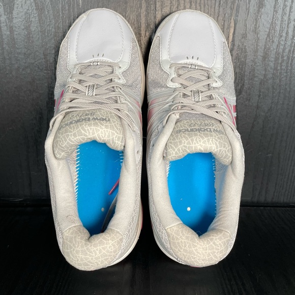 New Balance 847v2 Women’s Size 8 - Picture 7 of 9